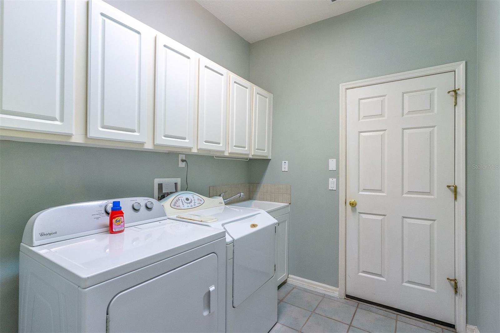 Image 31 of 46 For 4554 Shanewood Court