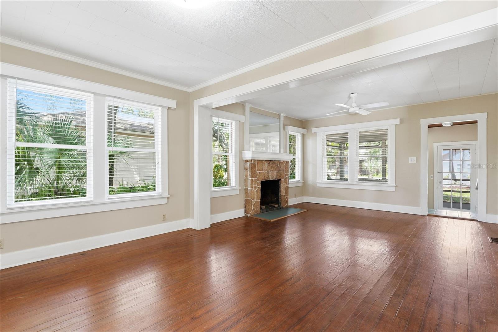 Image 10 of 48 For 2316 Country Club Road