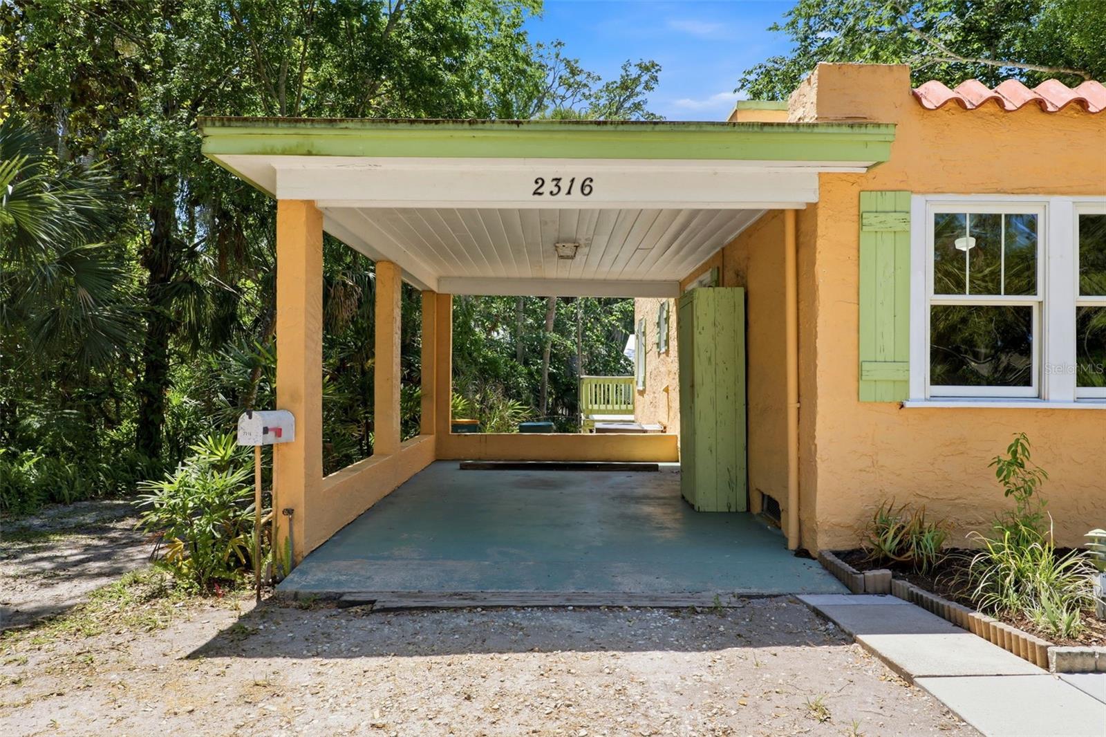 Image 38 of 48 For 2316 Country Club Road