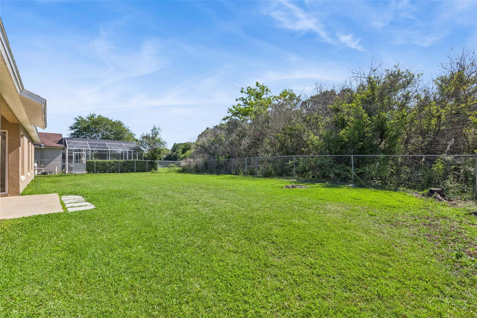 Image 31 of 37 For 3203 Sawgrass Creek Circle
