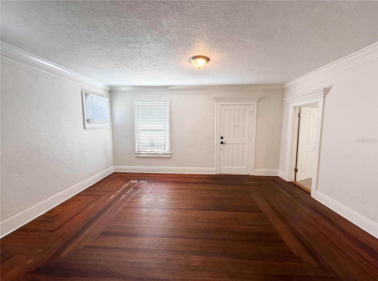 Image 3 of 25 For 535 Palmetto Drive