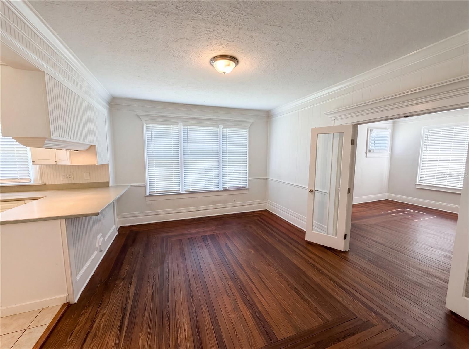 Image 9 of 25 For 535 Palmetto Drive