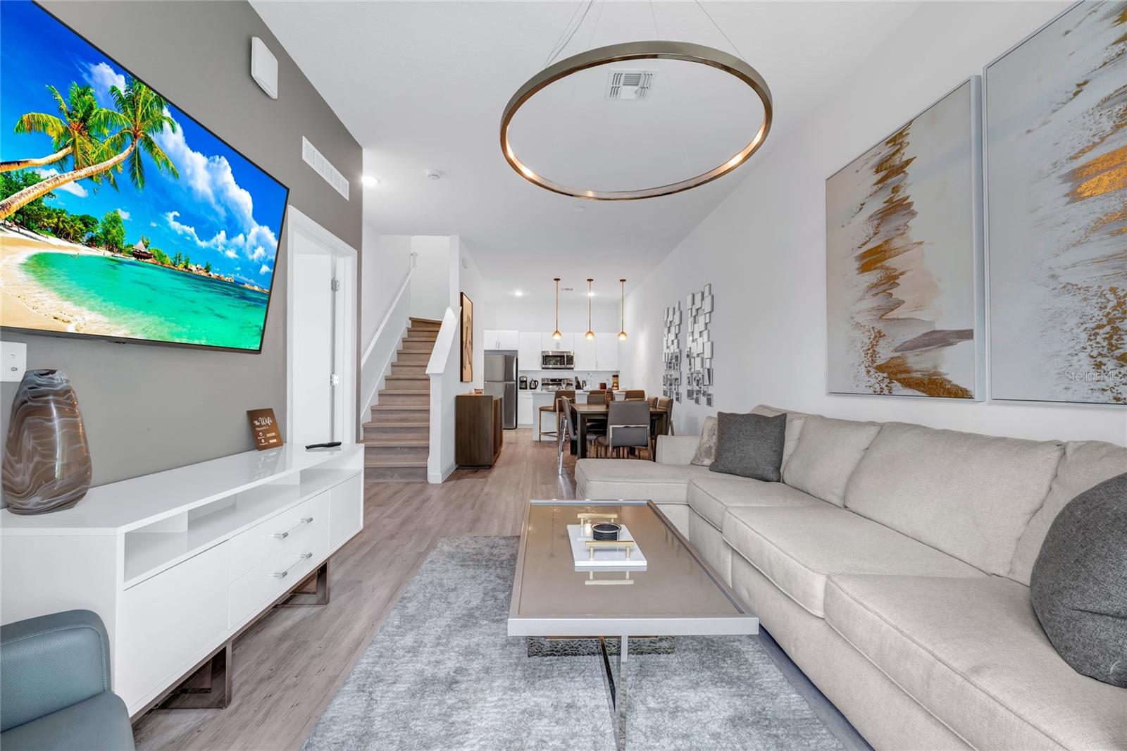 Image 11 of 51 For 344 Famagusta Dr Drive