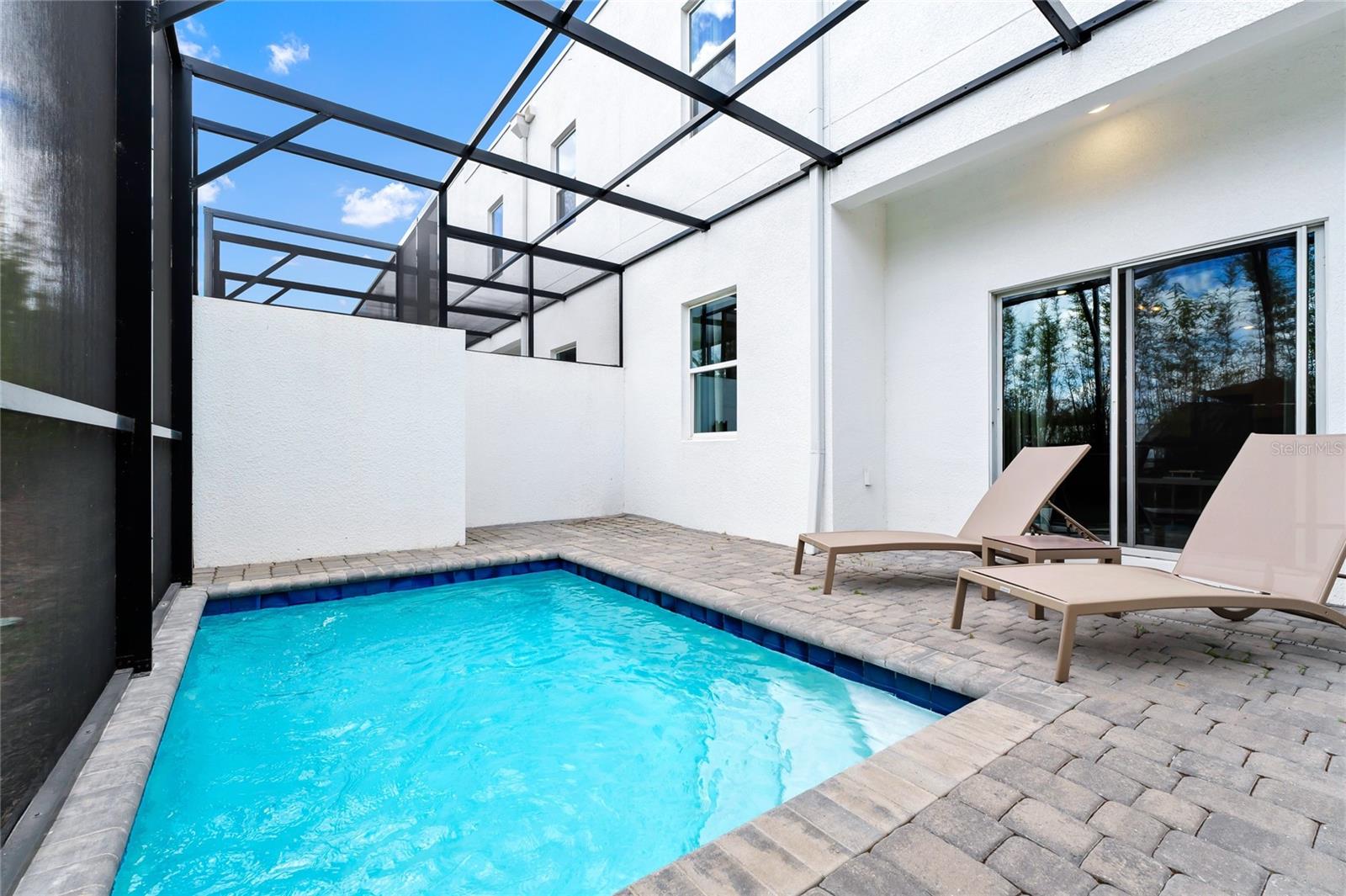 Image 2 of 51 For 344 Famagusta Dr Drive