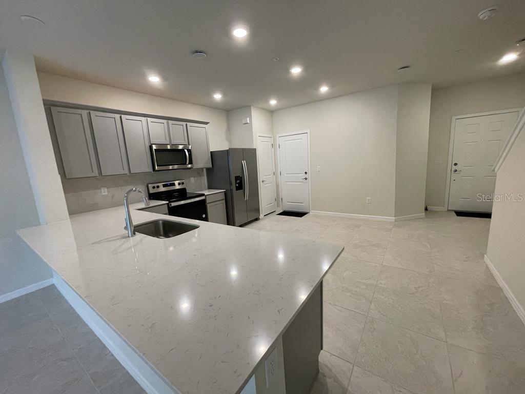 Image 6 of 47 For 2760 Bright Bird Lane