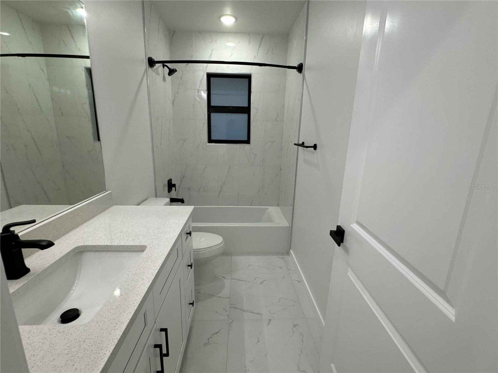 Image 14 of 20 For 1775 Glenway Court