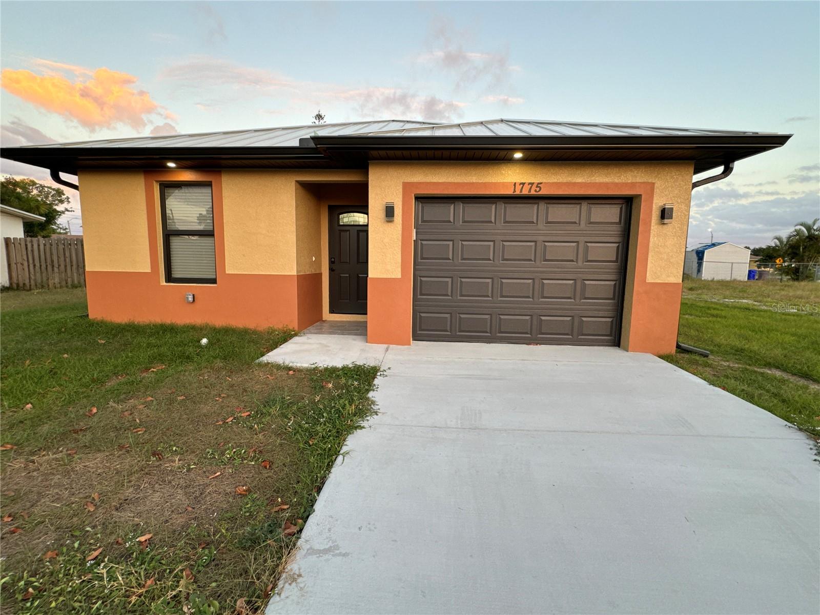 Image 2 of 20 For 1775 Glenway Court