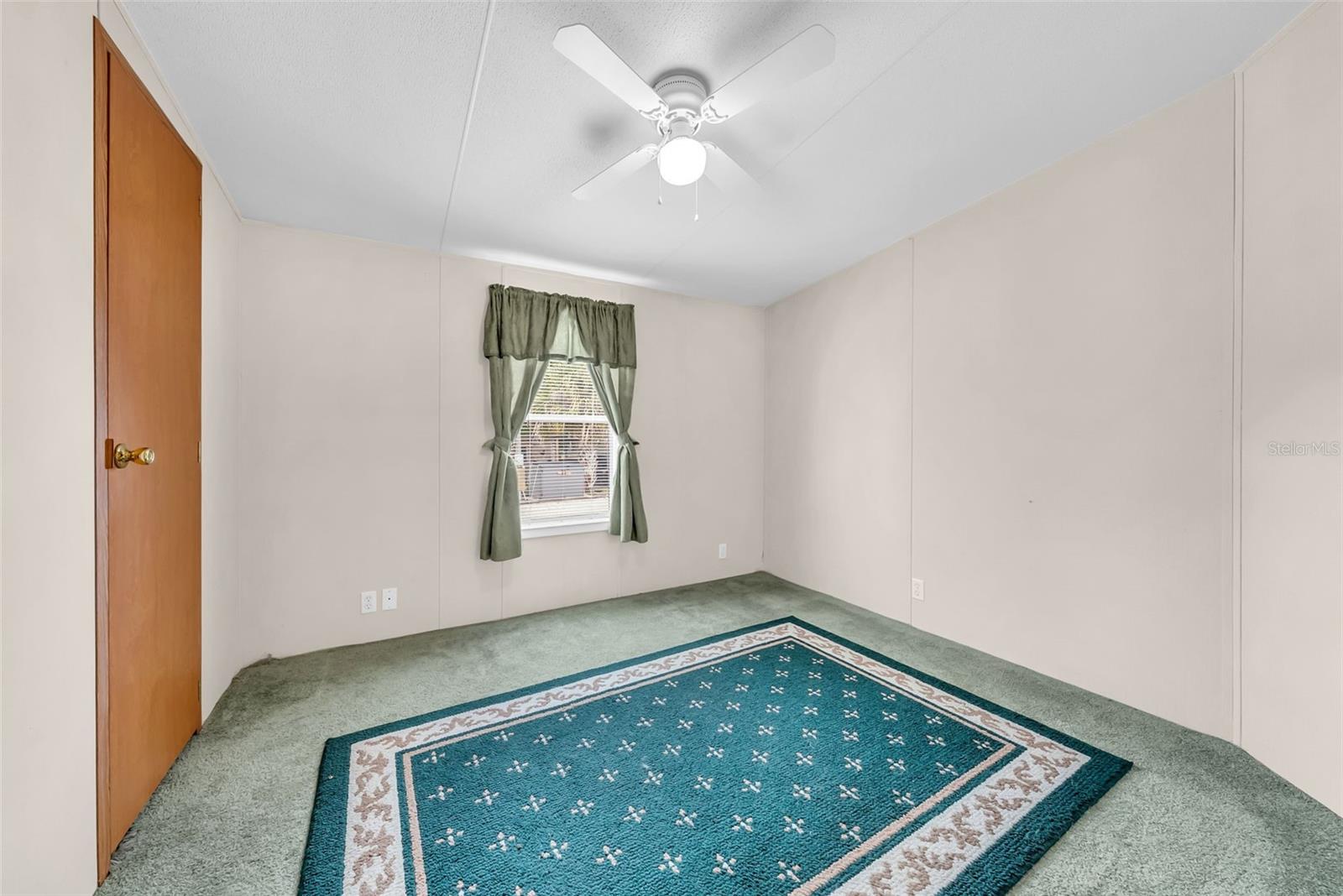 Image 16 of 50 For 17255 272nd Street