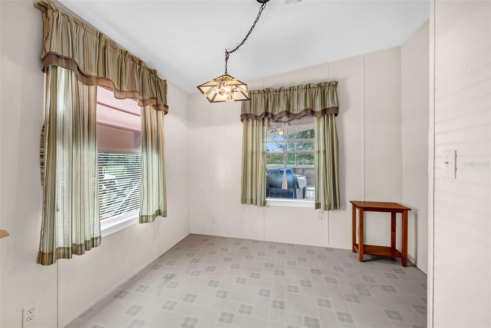 Image 29 of 50 For 17255 272nd Street