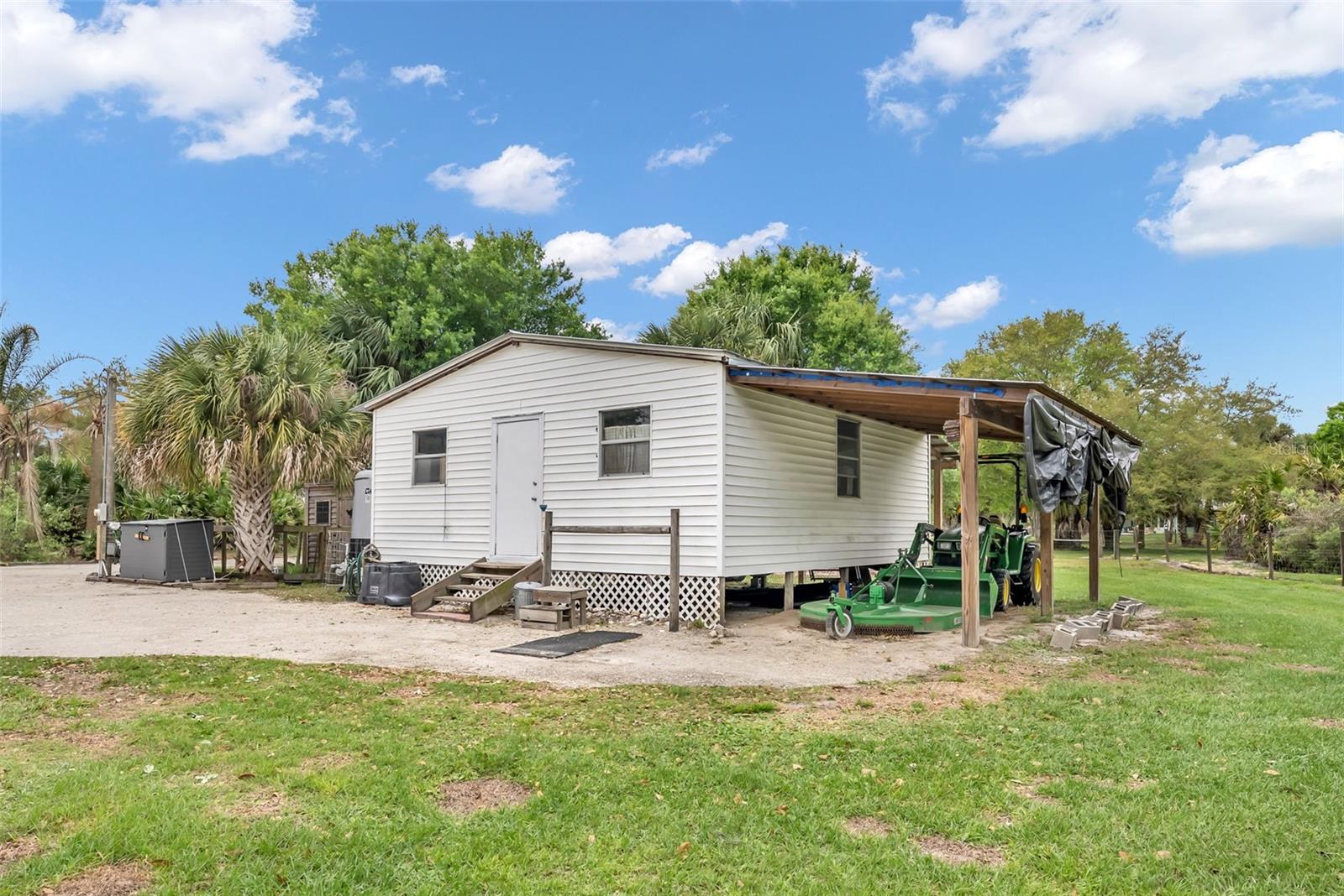 Image 7 of 50 For 17255 272nd Street