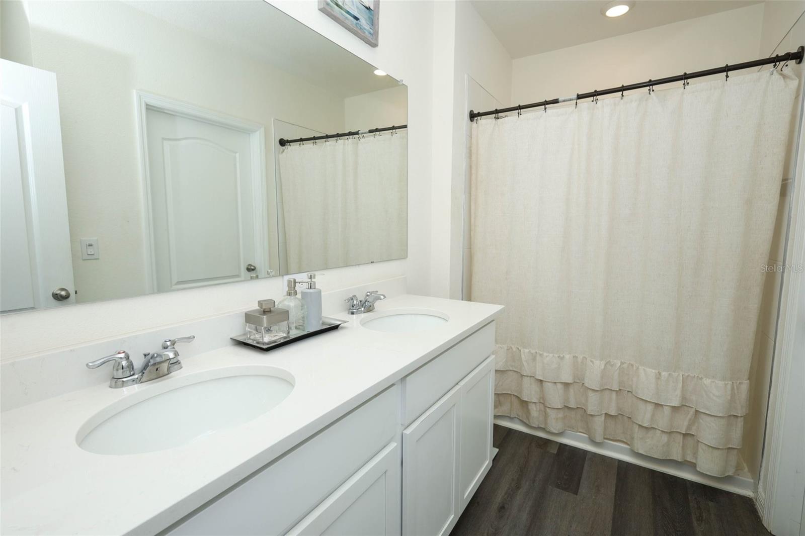 Image 18 of 51 For 6310 Canter Circle