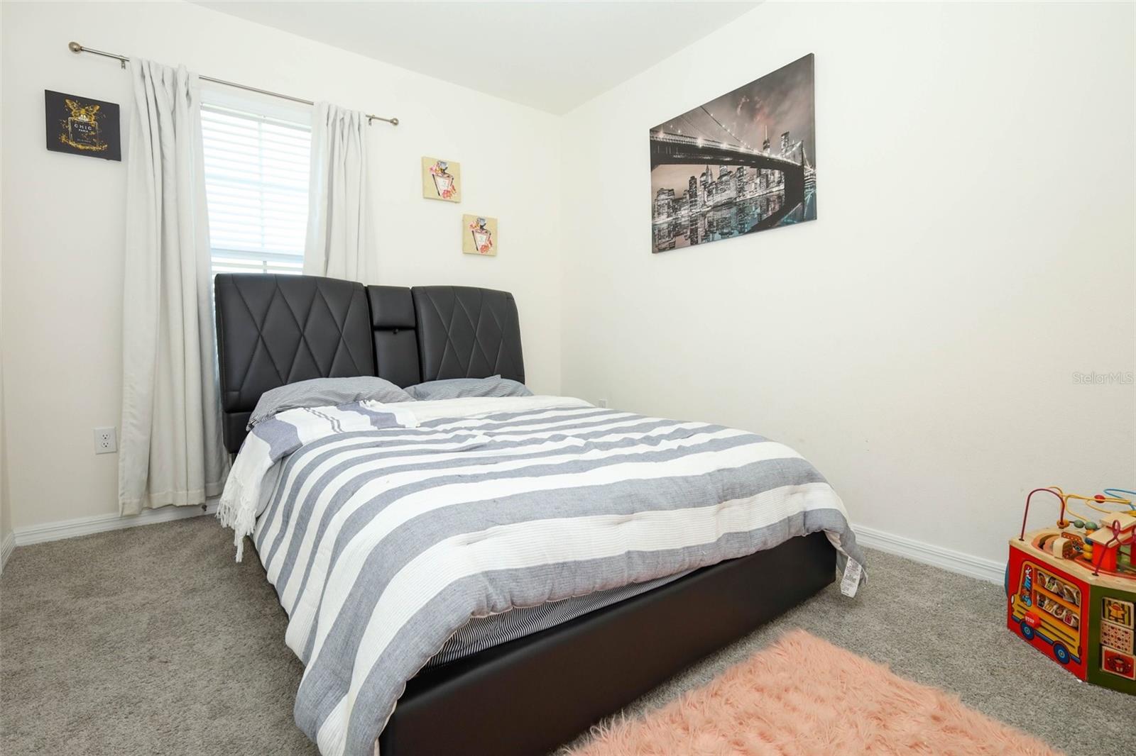 Image 19 of 51 For 6310 Canter Circle