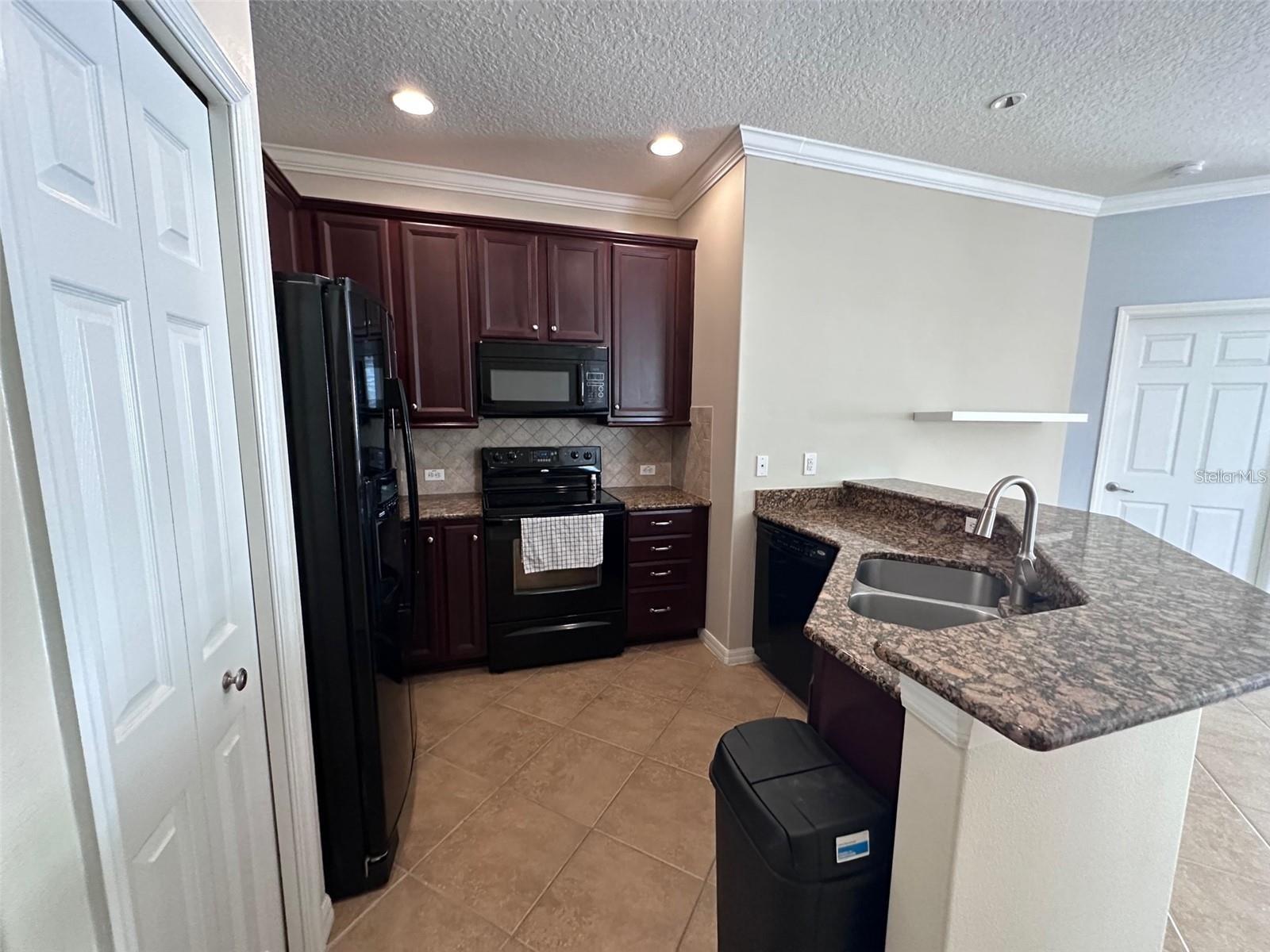 Image 2 of 20 For 4001 Kirkland Way