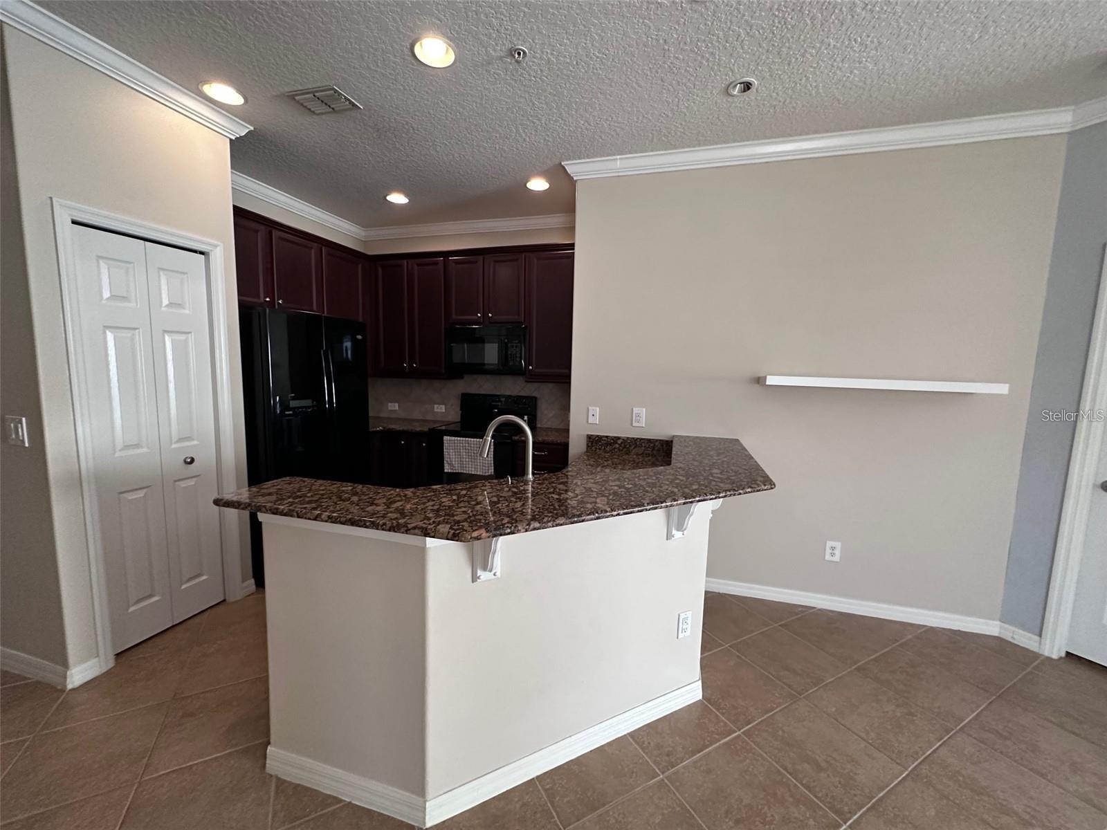 Image 3 of 20 For 4001 Kirkland Way