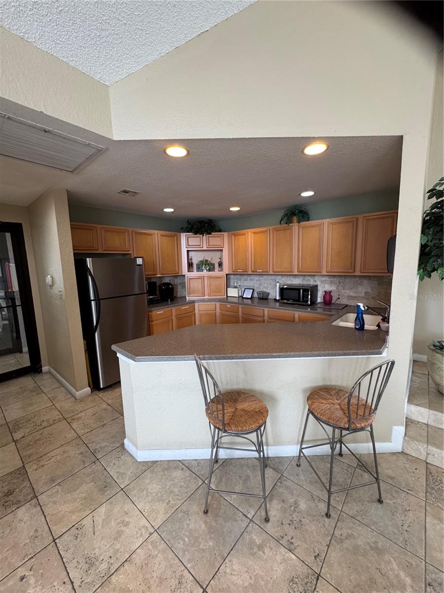 Image 29 of 34 For 5540 Devonbriar Way H104