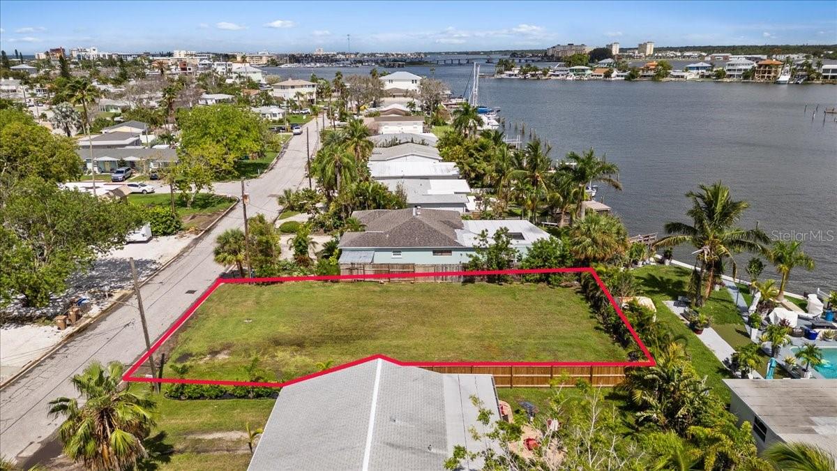 Image 2 of 3 For 14033 Parsley Drive