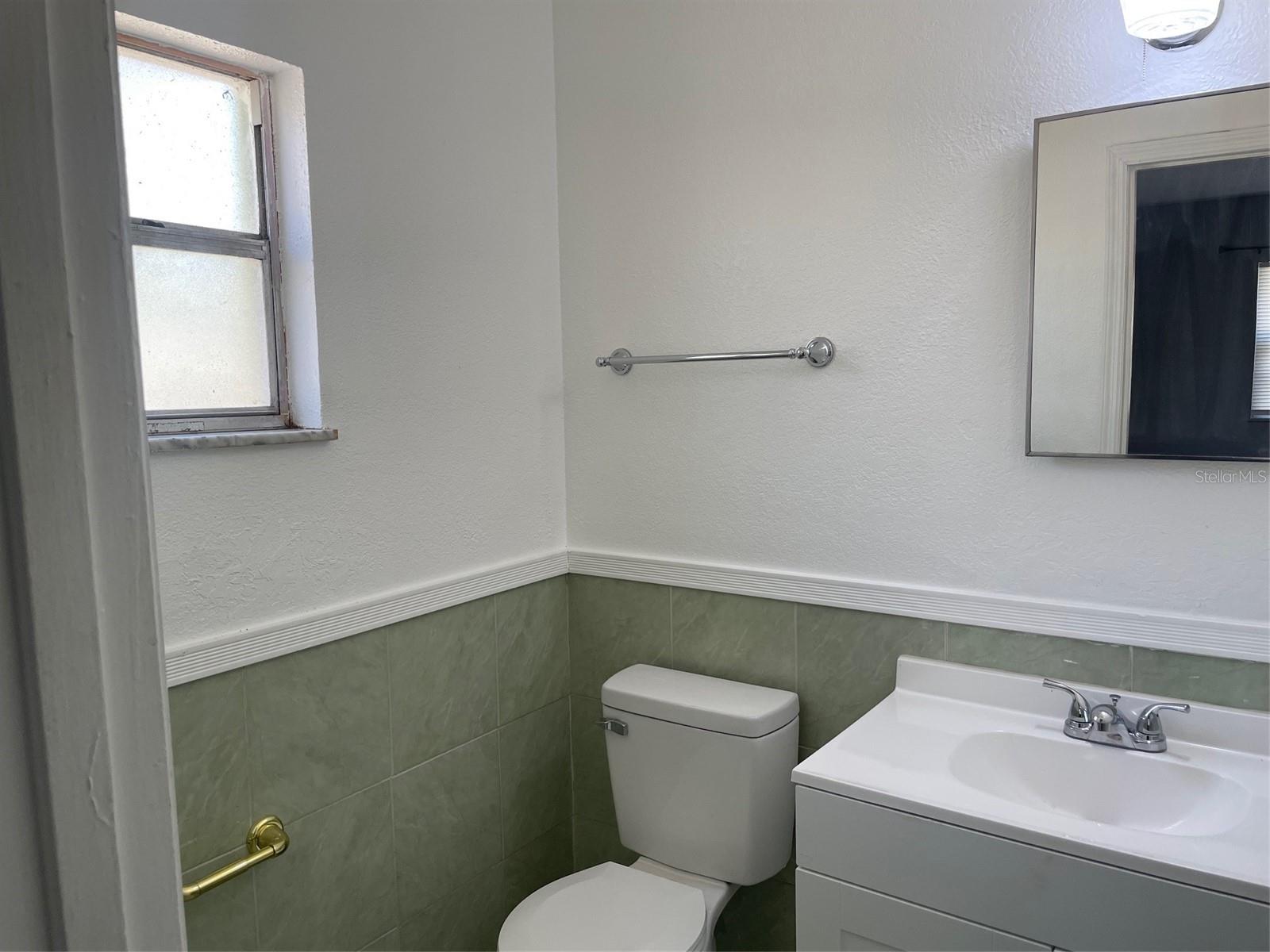 Image 13 of 22 For 1935 14th Street