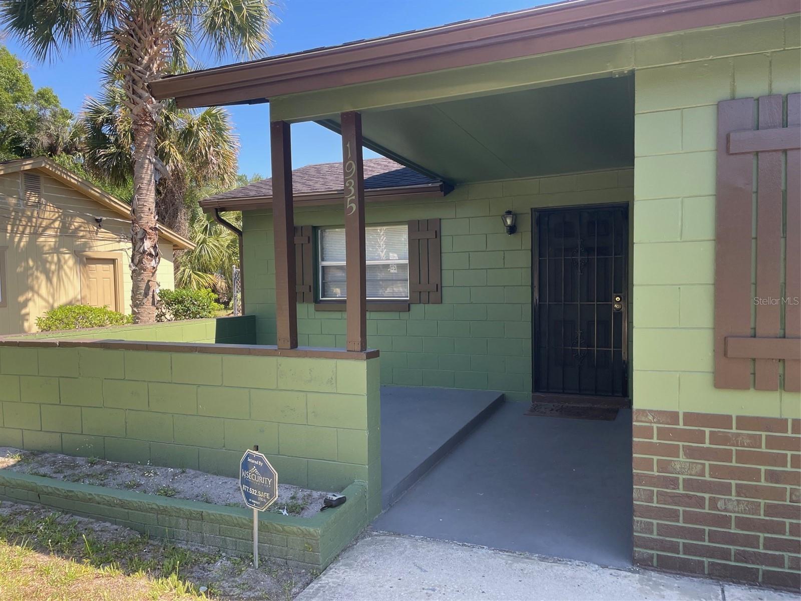 Image 3 of 22 For 1935 14th Street