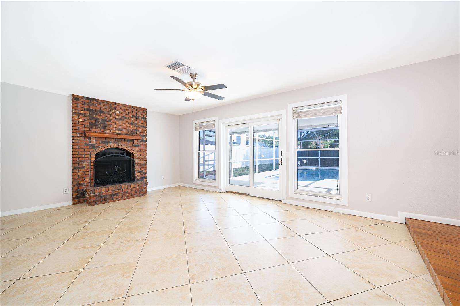 Image 5 of 25 For 4707 Pinellas Drive