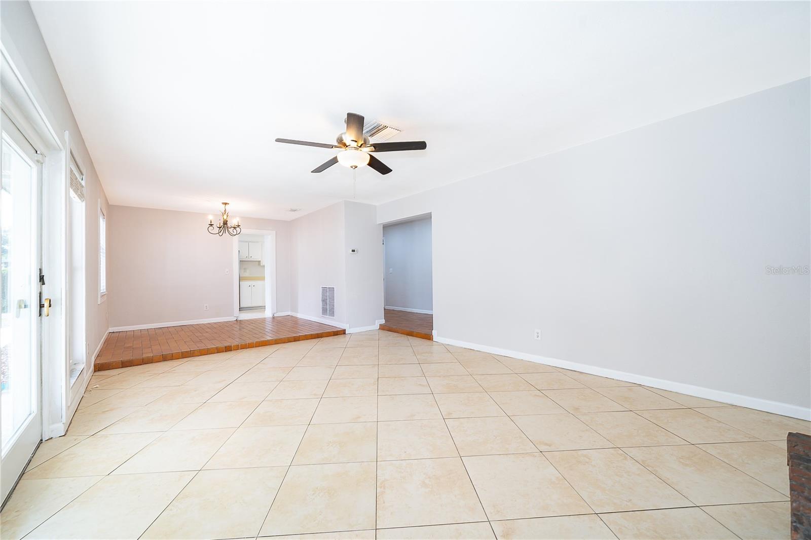Image 7 of 25 For 4707 Pinellas Drive