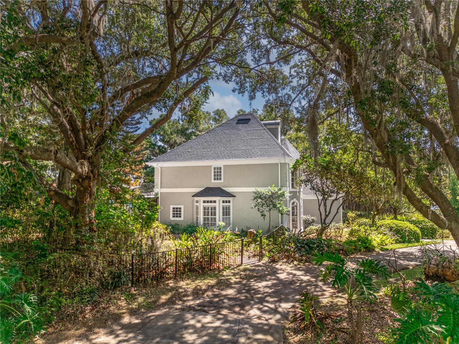 Image 2 of 61 For 1125 Kelso Boulevard