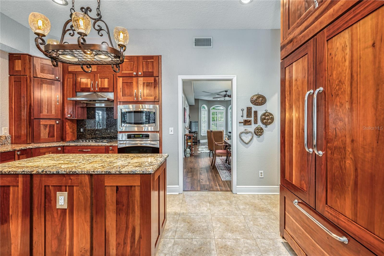 Image 28 of 61 For 1125 Kelso Boulevard