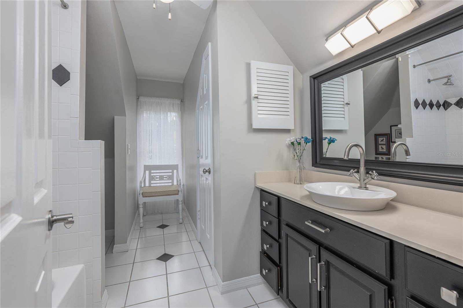 Image 42 of 61 For 1125 Kelso Boulevard