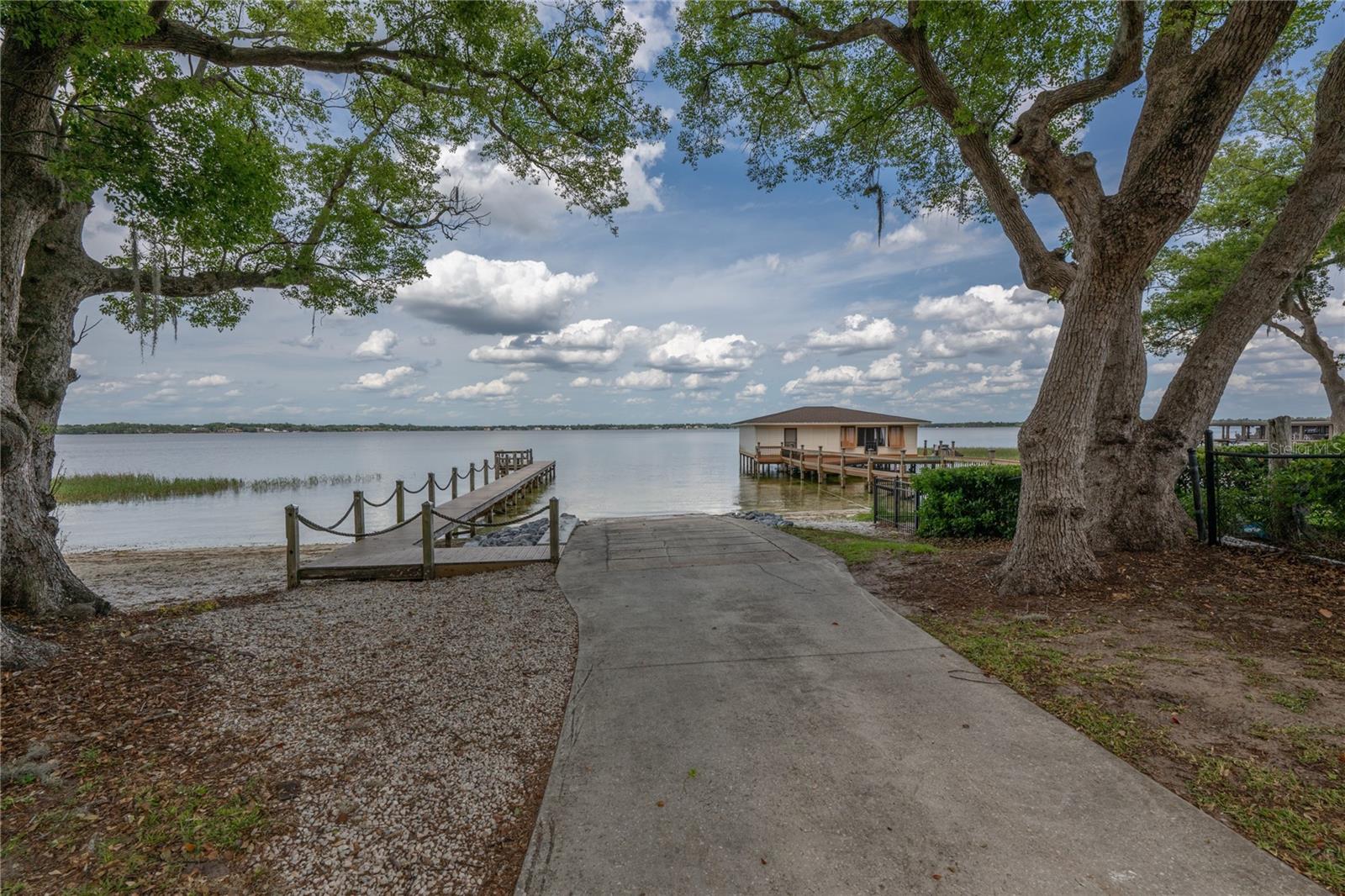 Image 56 of 61 For 1125 Kelso Boulevard