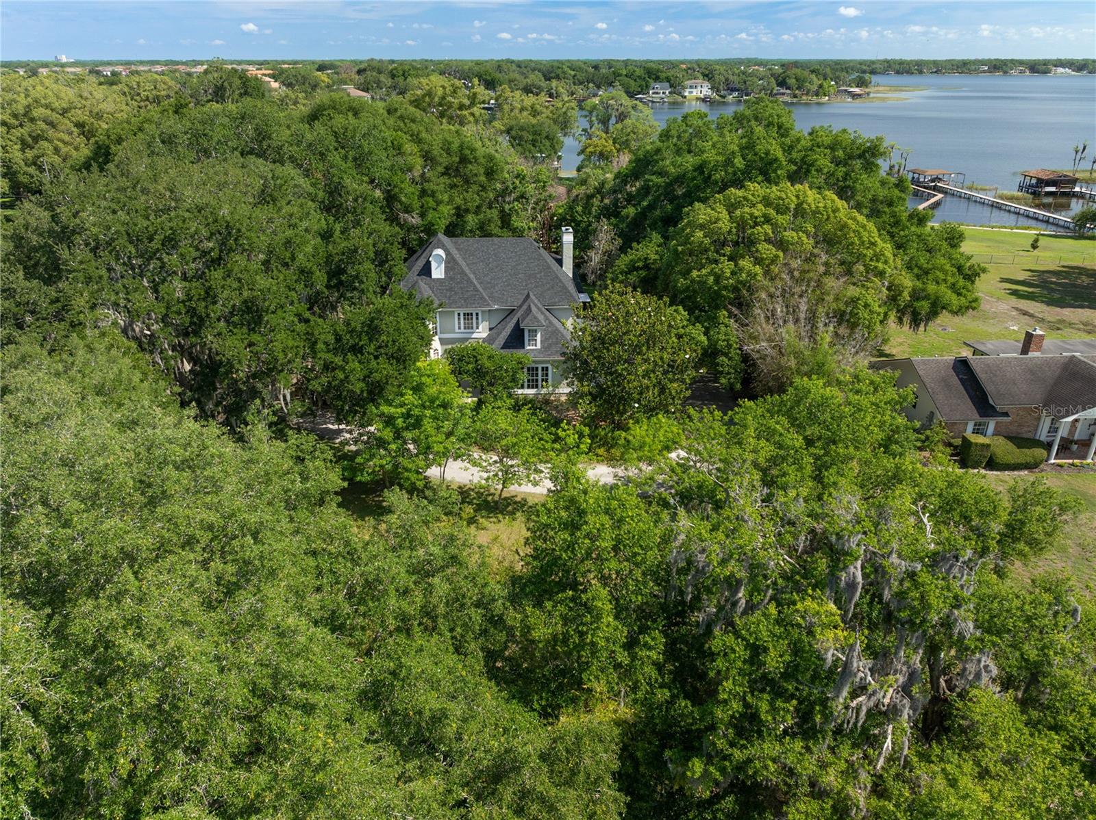 Image 6 of 61 For 1125 Kelso Boulevard