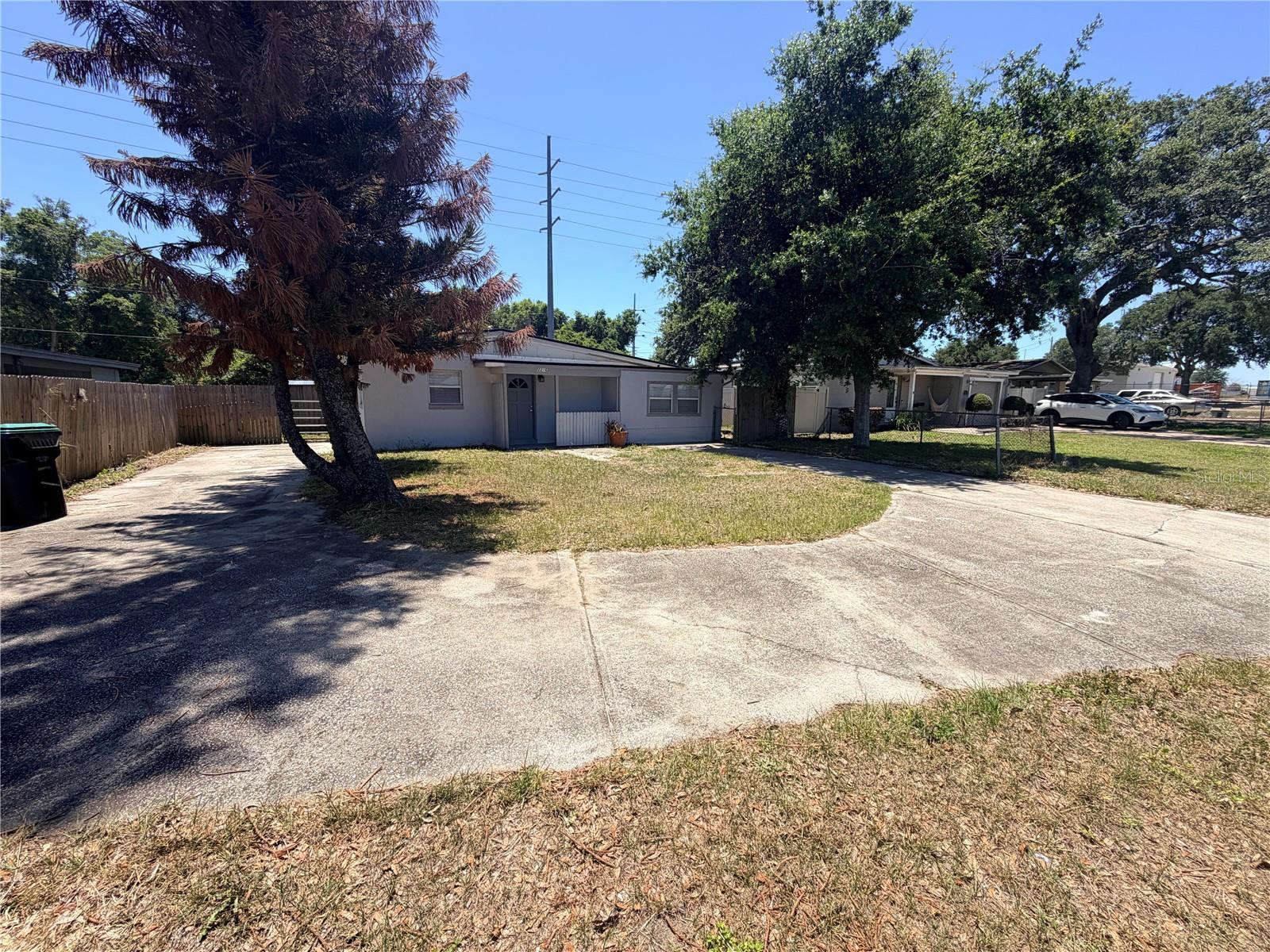 Image 4 of 35 For 2216 Mayflower Avenue