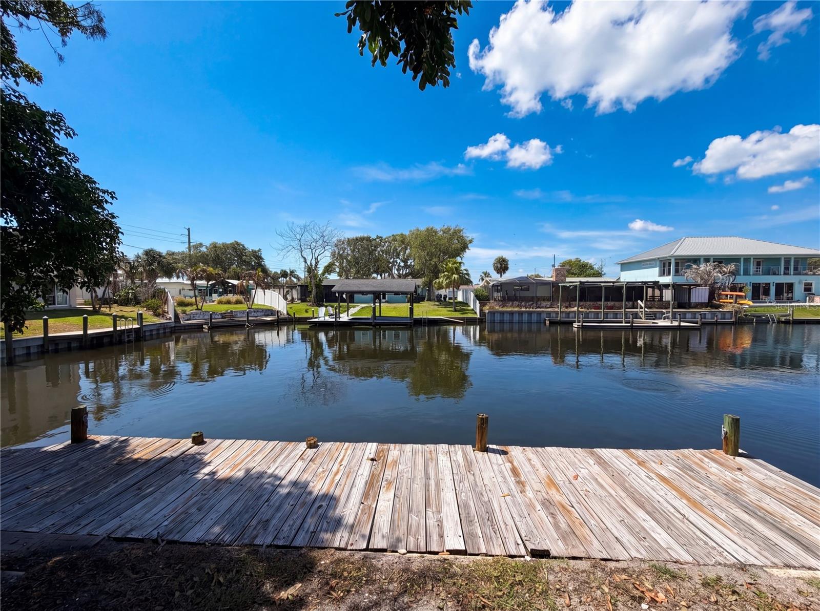 Image 30 of 35 For 406 Skylark Boulevard