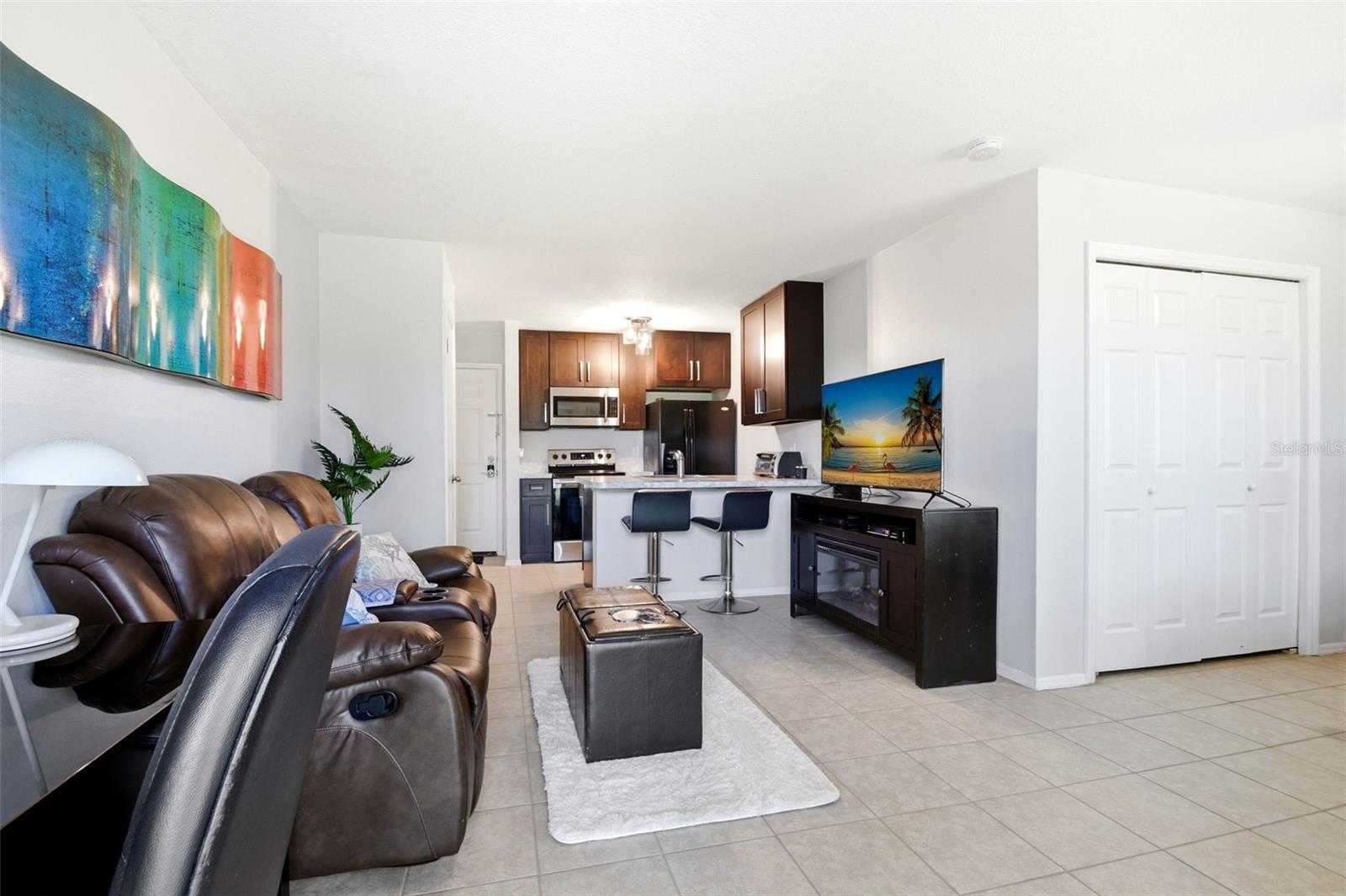 Image 11 of 30 For 1401 Palmetto Avenue 103
