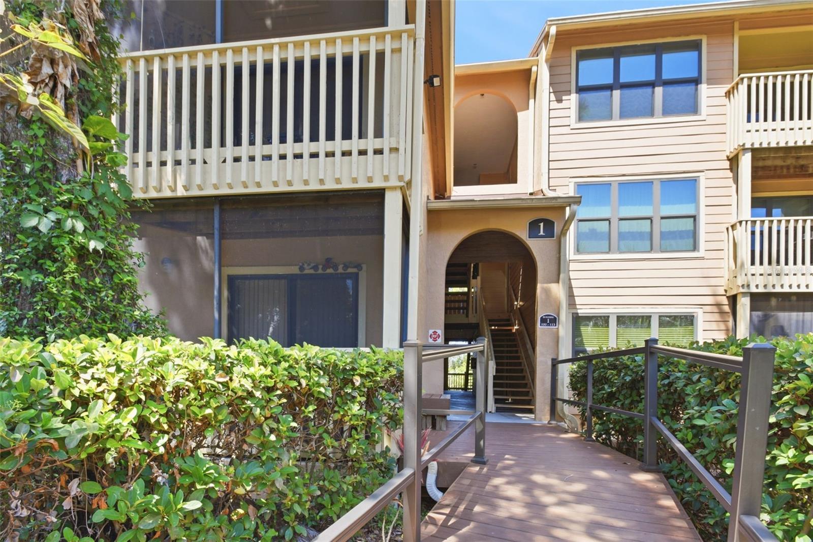 Image 2 of 30 For 1401 Palmetto Avenue 103