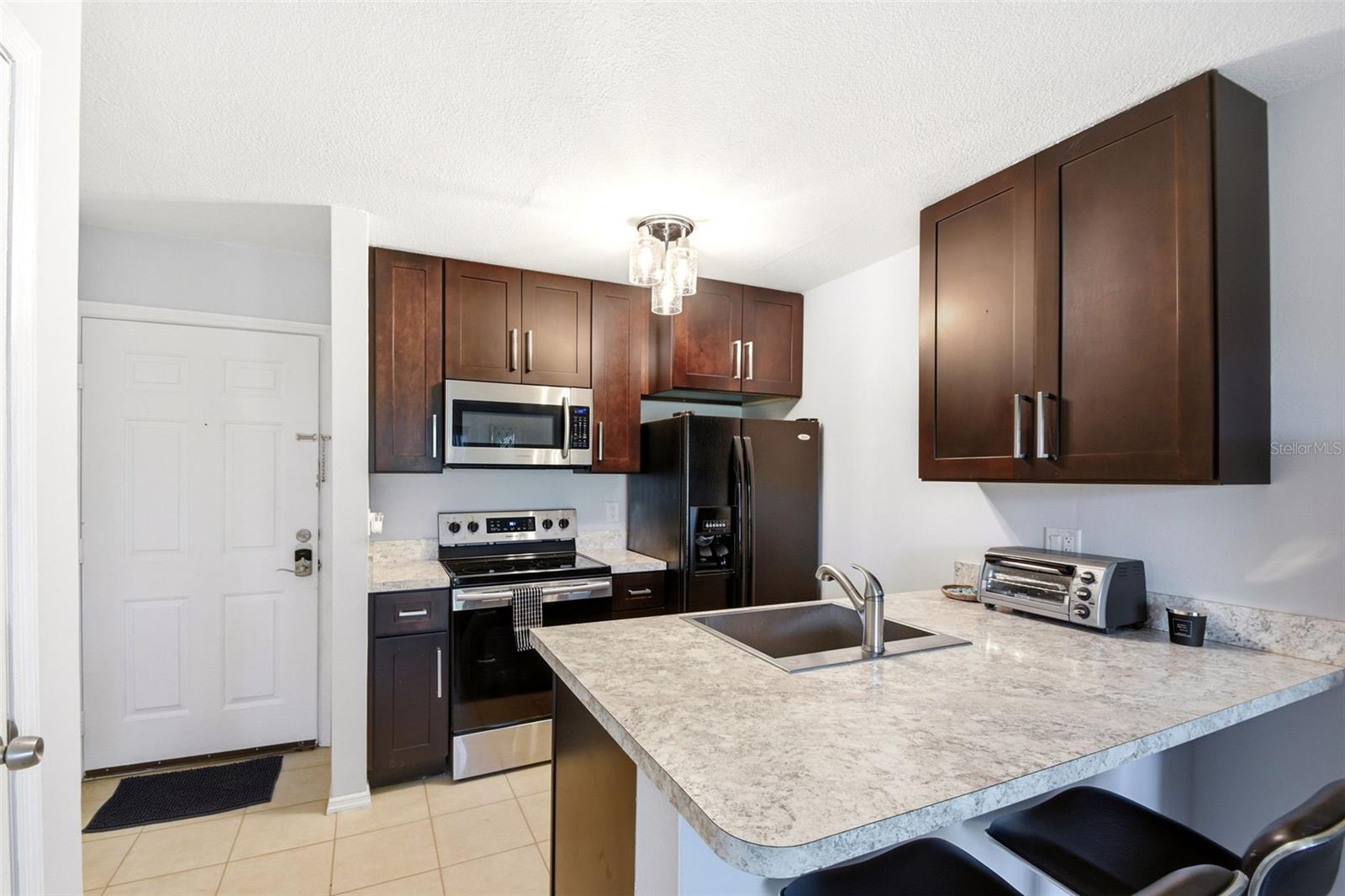 Image 7 of 30 For 1401 Palmetto Avenue 103