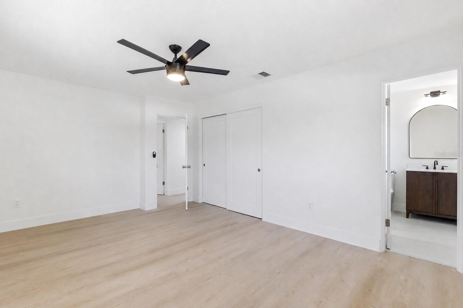 Image 32 of 47 For 3256 Wickersham Court