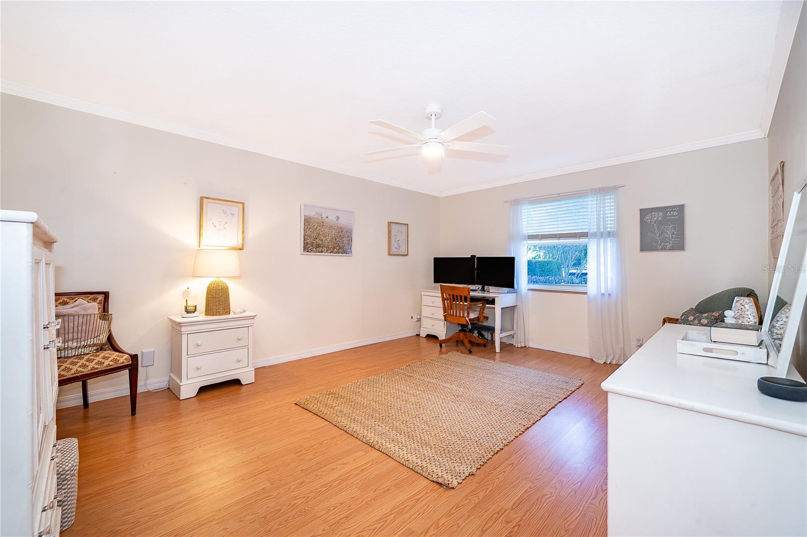 Image 31 of 54 For 2810 Overlake Avenue