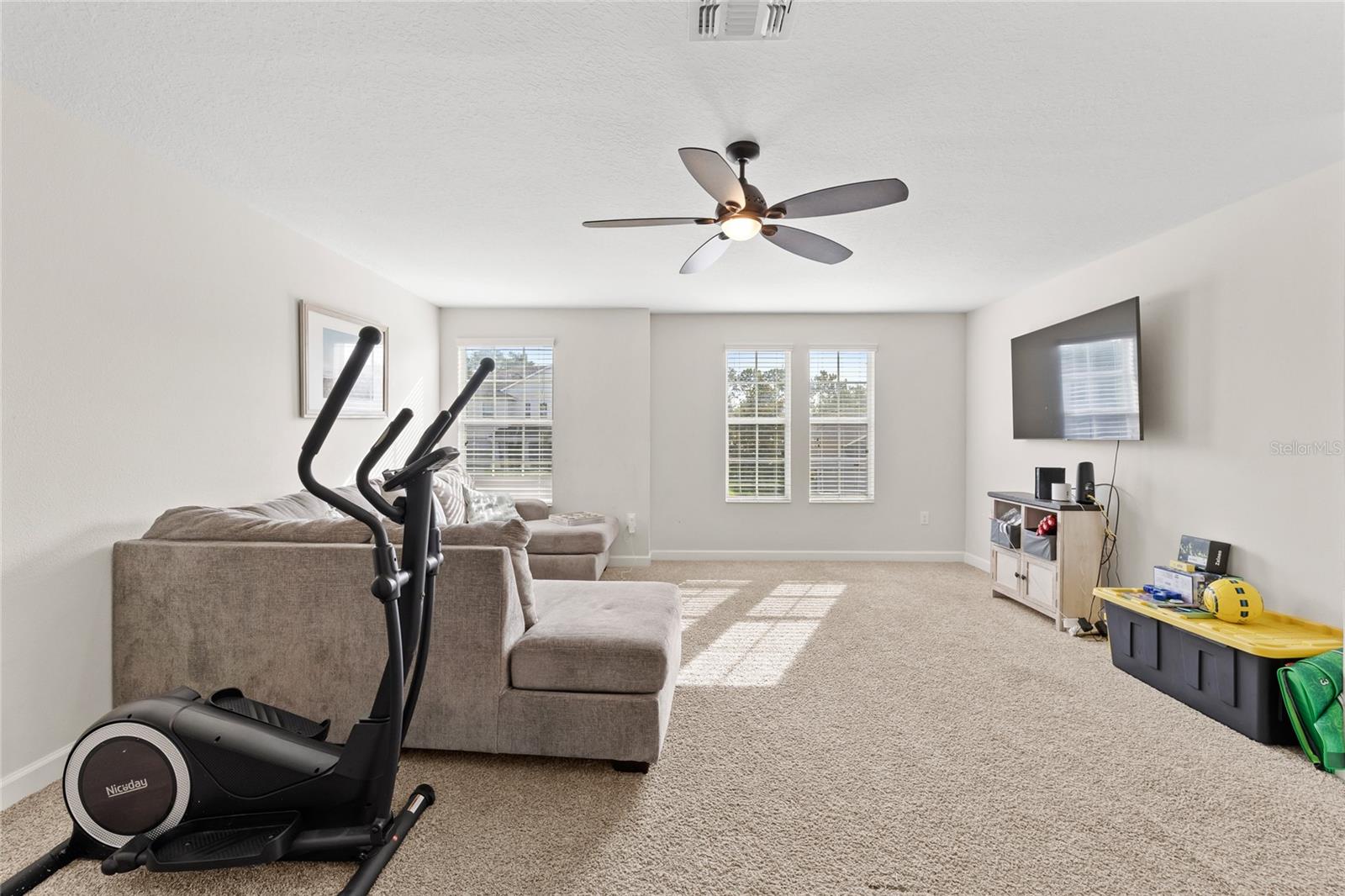 Image 21 of 74 For 5864 Alenlon Way