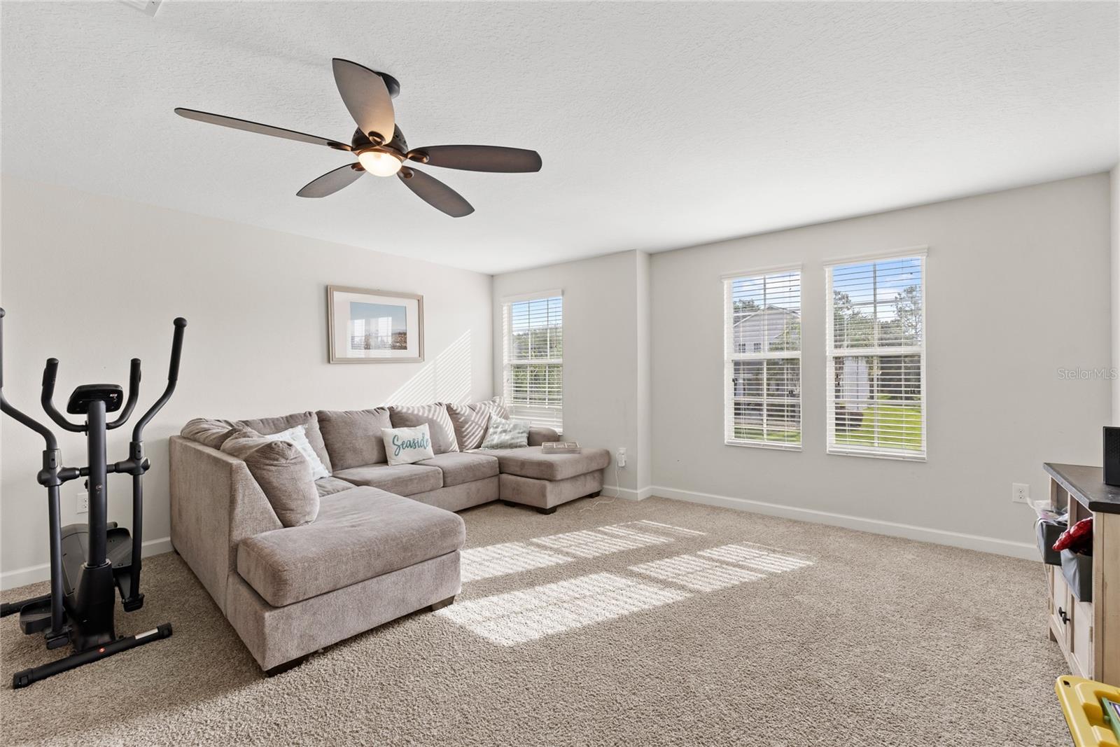 Image 22 of 74 For 5864 Alenlon Way