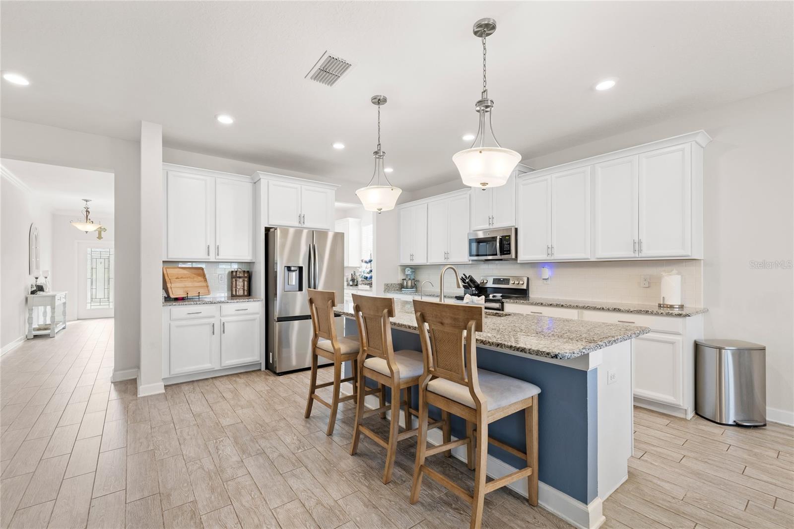 Image 5 of 74 For 5864 Alenlon Way