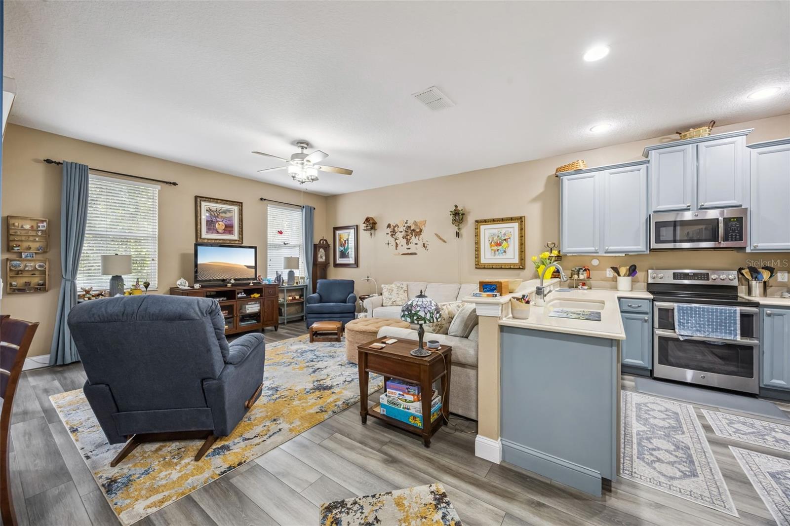 Image 8 of 74 For 1422 Travertine Terrace