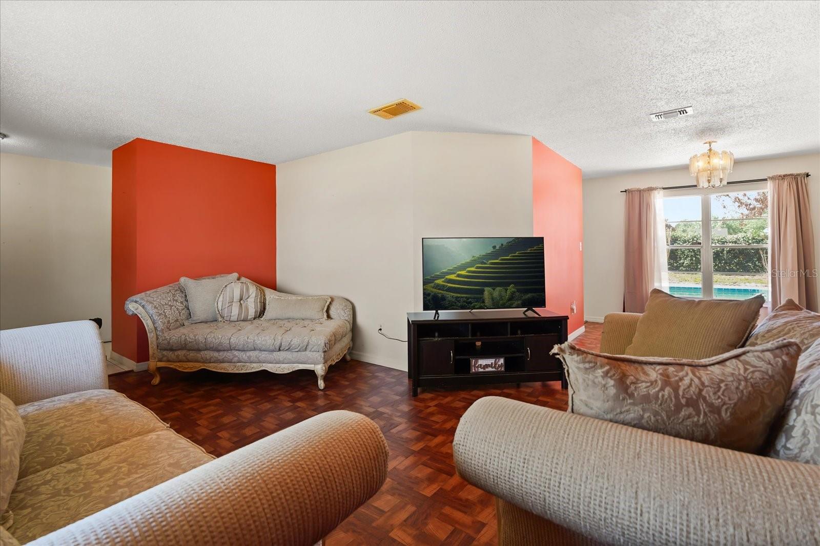 Image 4 of 30 For 2643 Camomile Drive