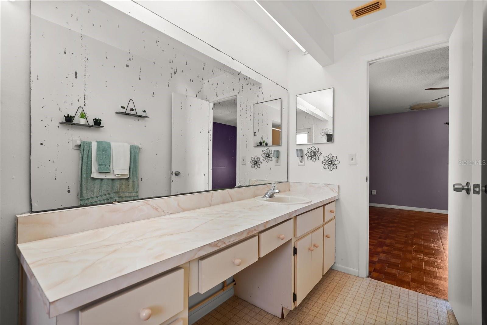 Image 9 of 30 For 2643 Camomile Drive