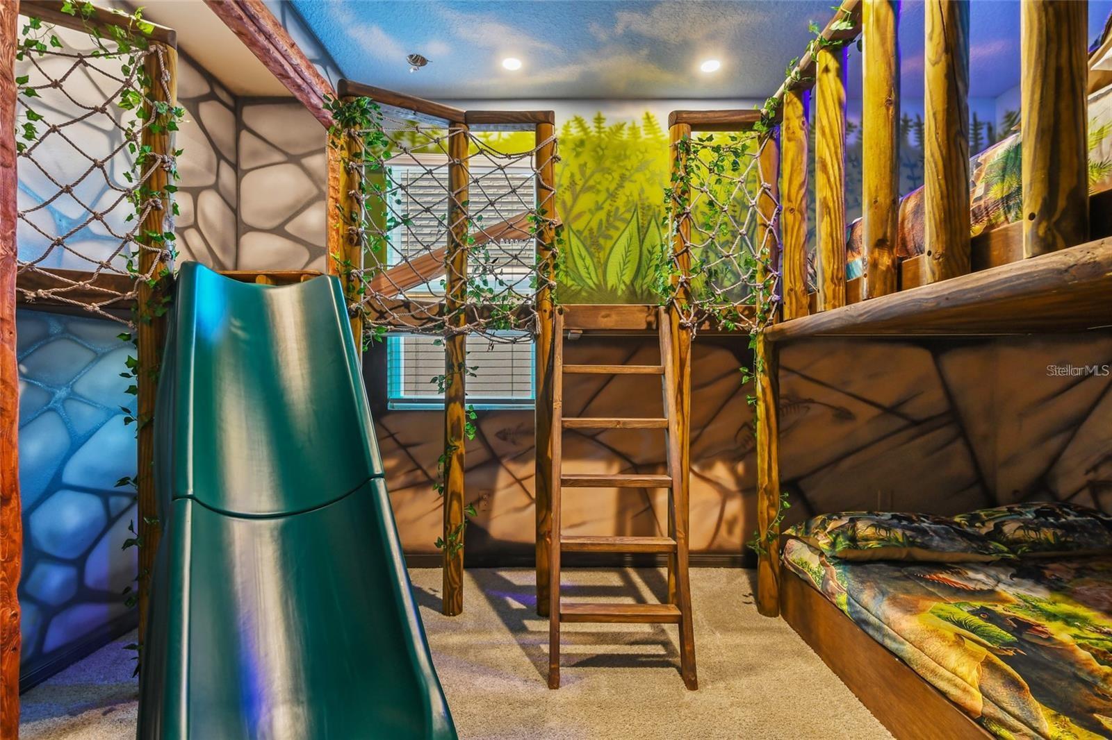 Image 35 of 70 For 8905 Coconut Breeze Drive