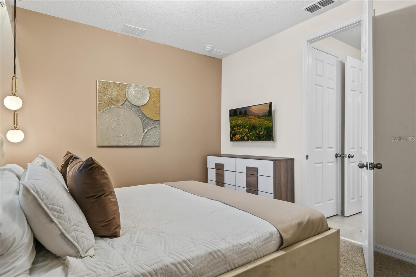 Image 44 of 70 For 8905 Coconut Breeze Drive