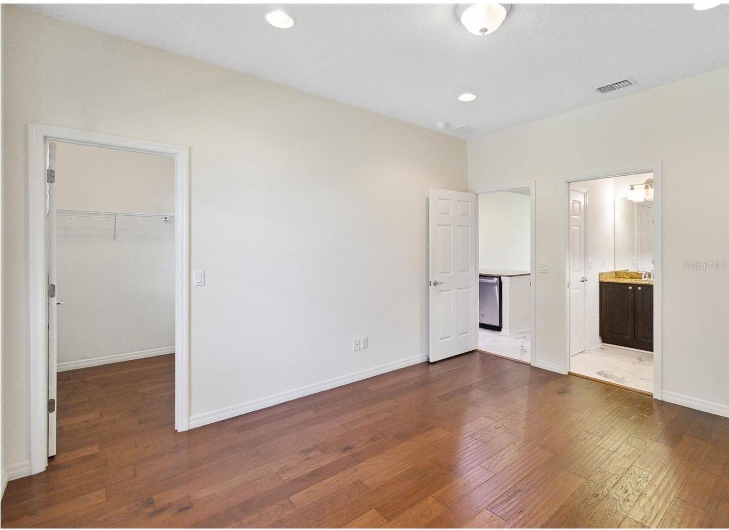 Image 20 of 57 For 12074 Ginkgo Drive