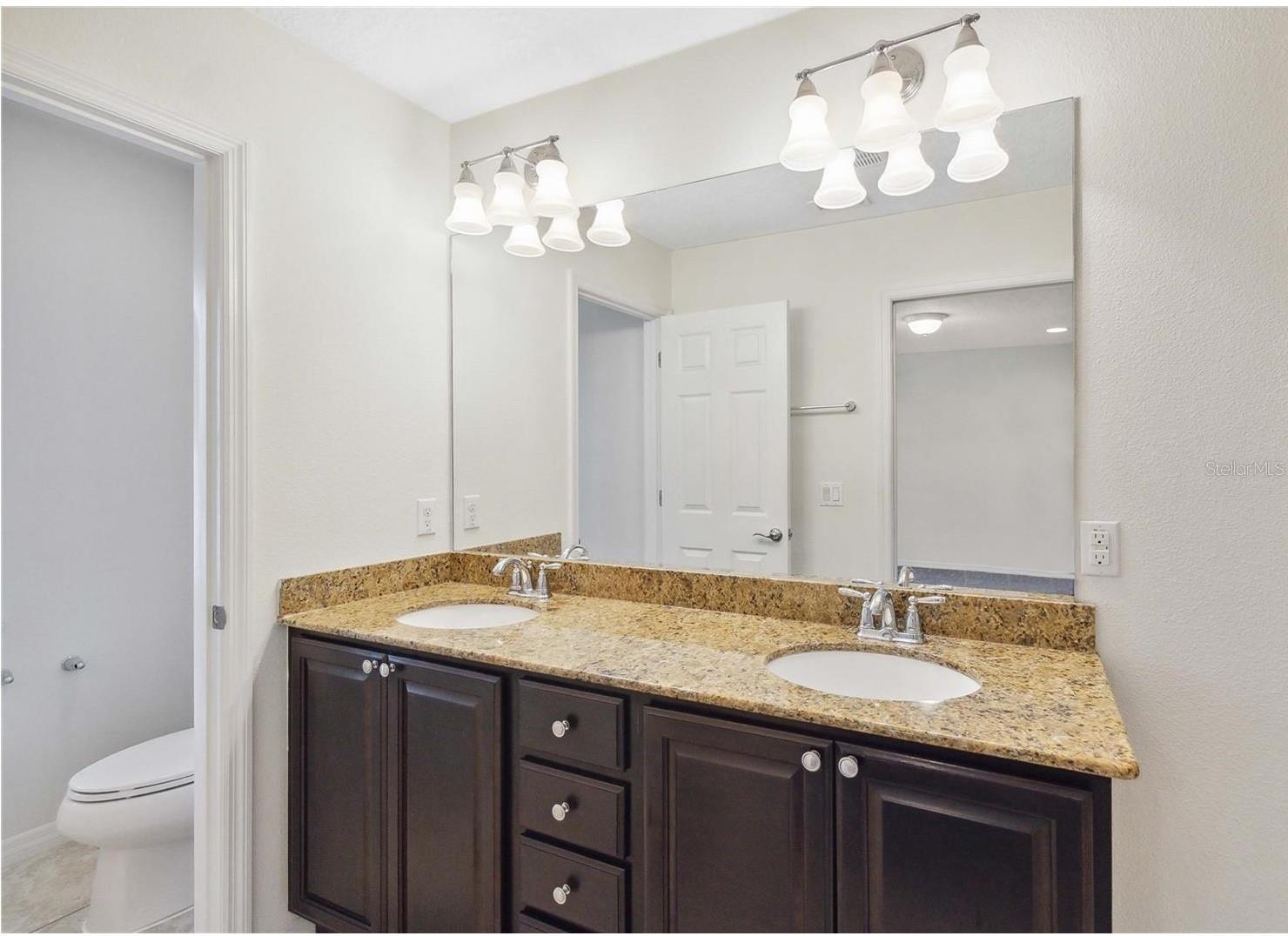 Image 31 of 57 For 12074 Ginkgo Drive