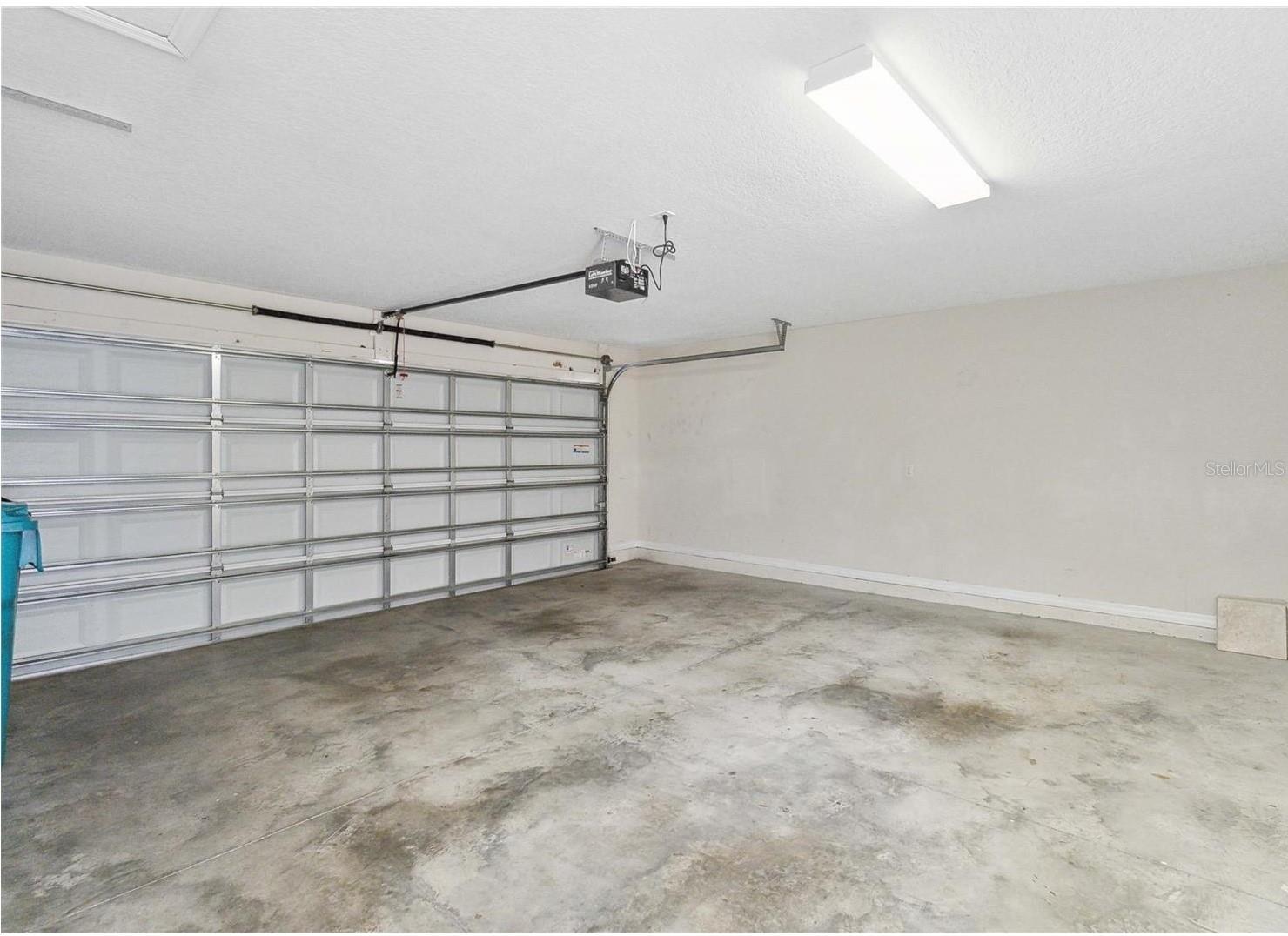 Image 36 of 57 For 12074 Ginkgo Drive
