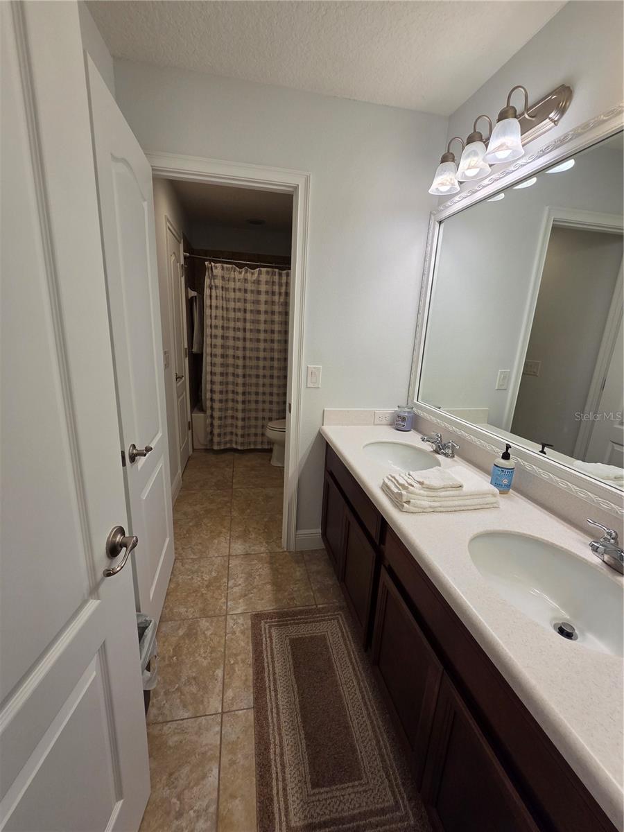 Image 32 of 51 For 3013 San Leo Drive