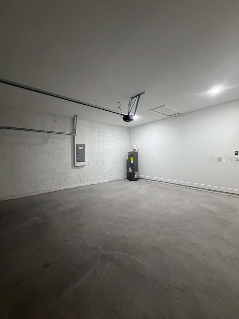 Image 21 of 22 For 8596 Spartan Drive