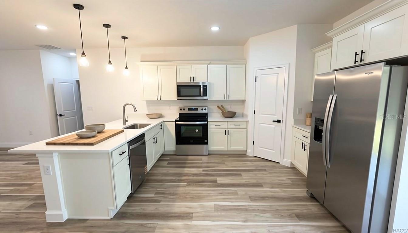 Image 6 of 22 For 8596 Spartan Drive